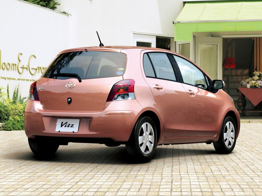  Toyota Vitz 2007 года  (фото 8 из 8)
